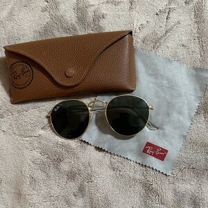 Ray-Ban Gold Frame Sunglasses with Black Lenses